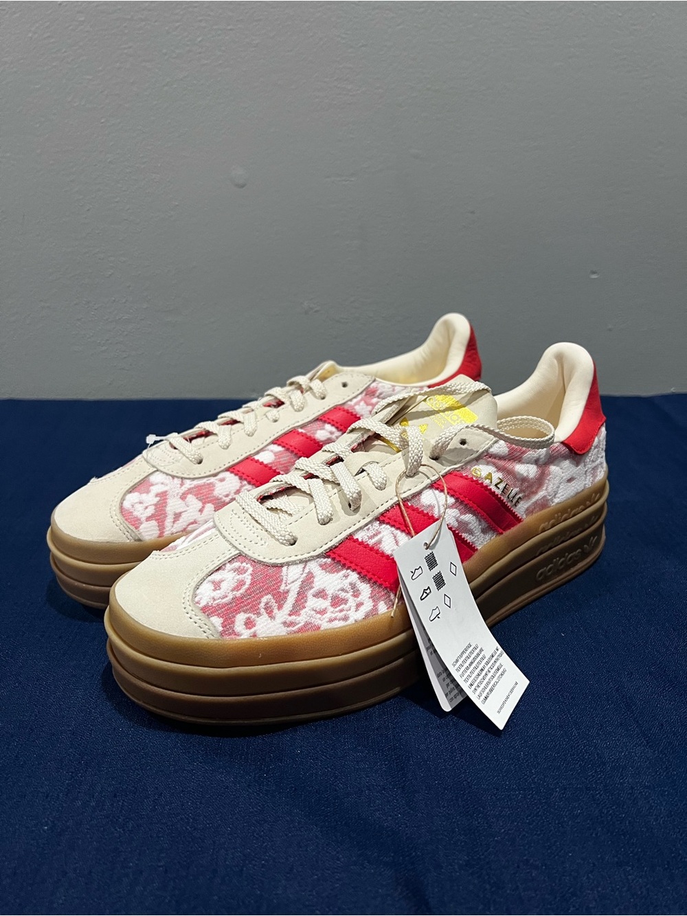 adidas x Liberty London Gazelle Bold Floral Red/White Beige JR8885 Size 9.5